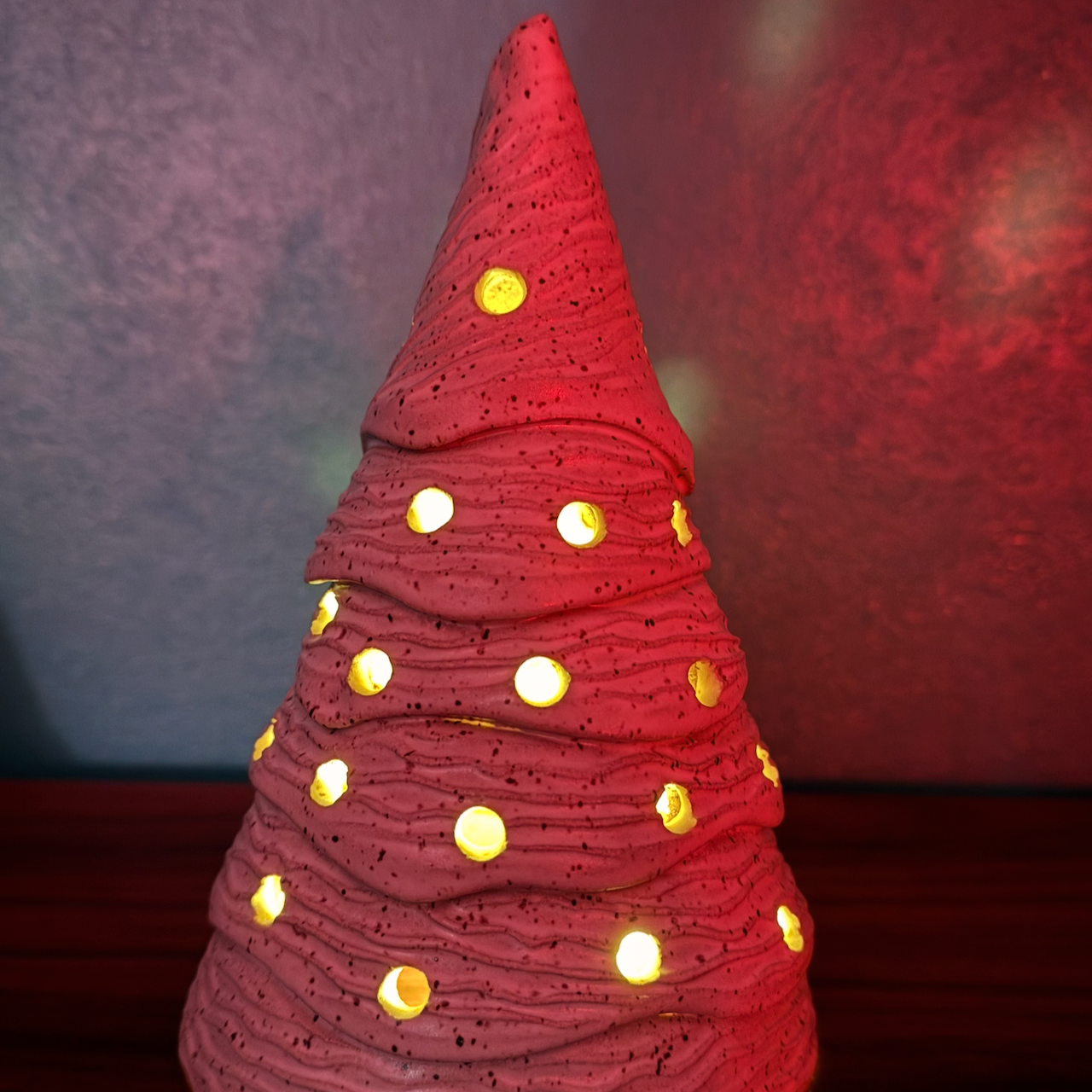 White Wavy Tree Luminary