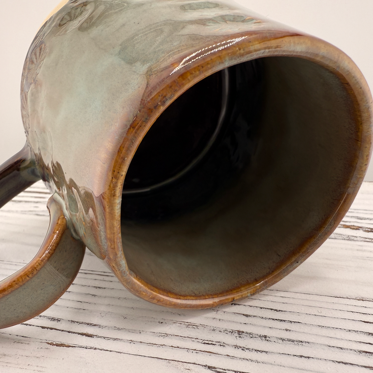 Root Beer Mist Daisy Mug