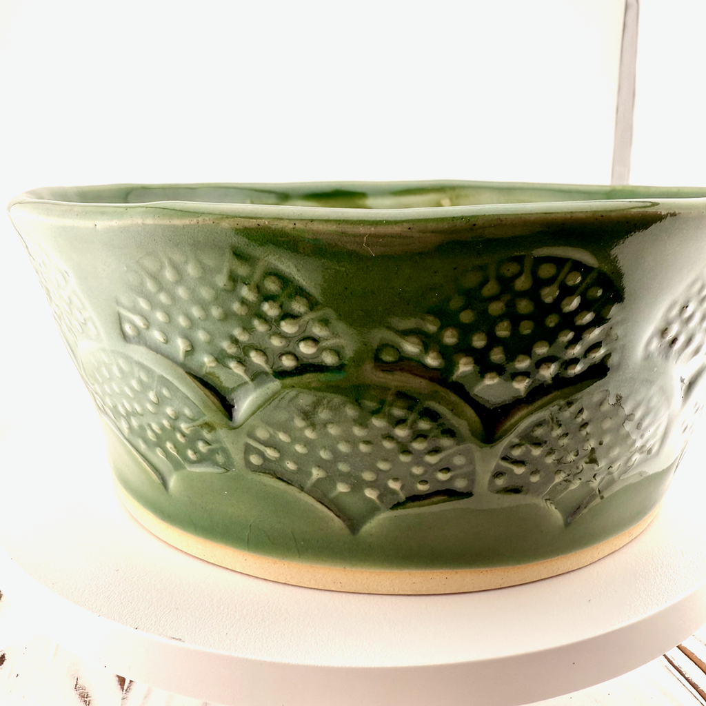 Green Orchard Medium Serving Bowl