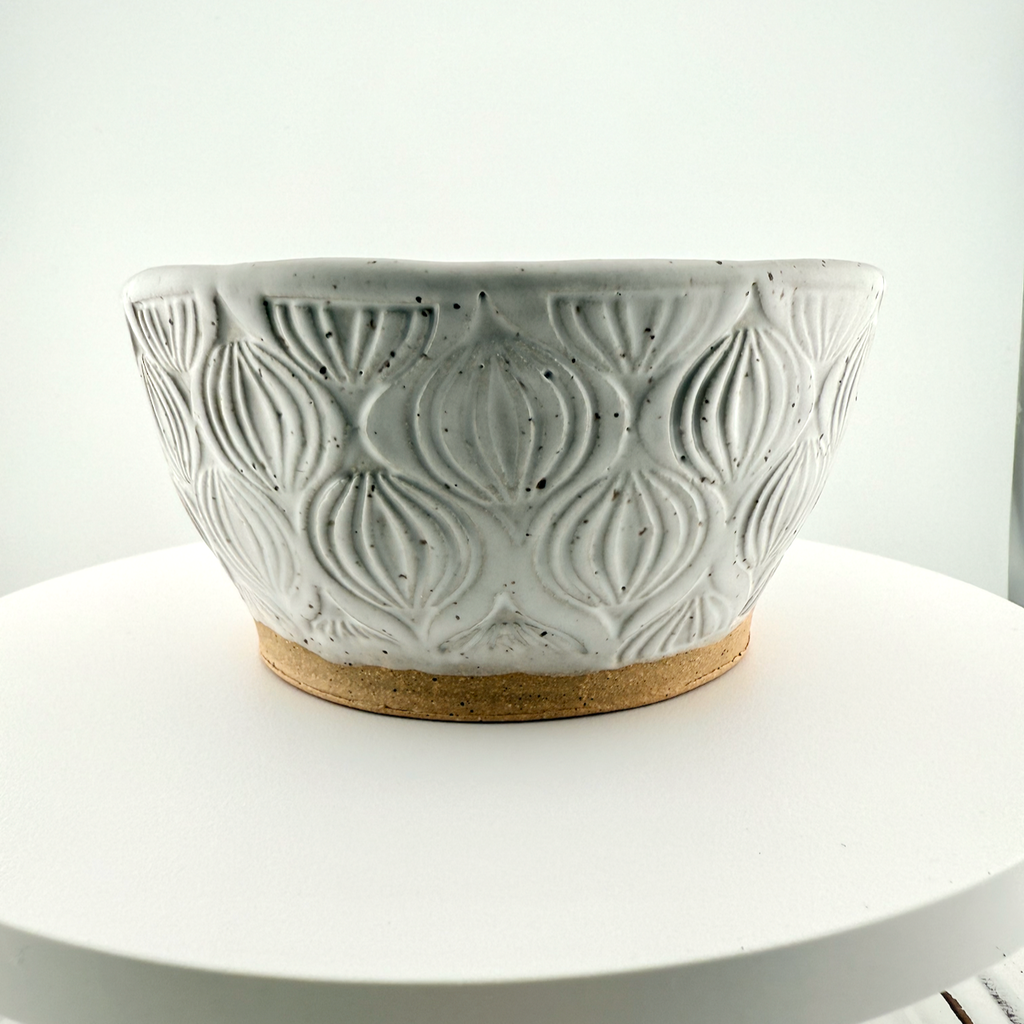 White Ogee Oatmeal Bowl