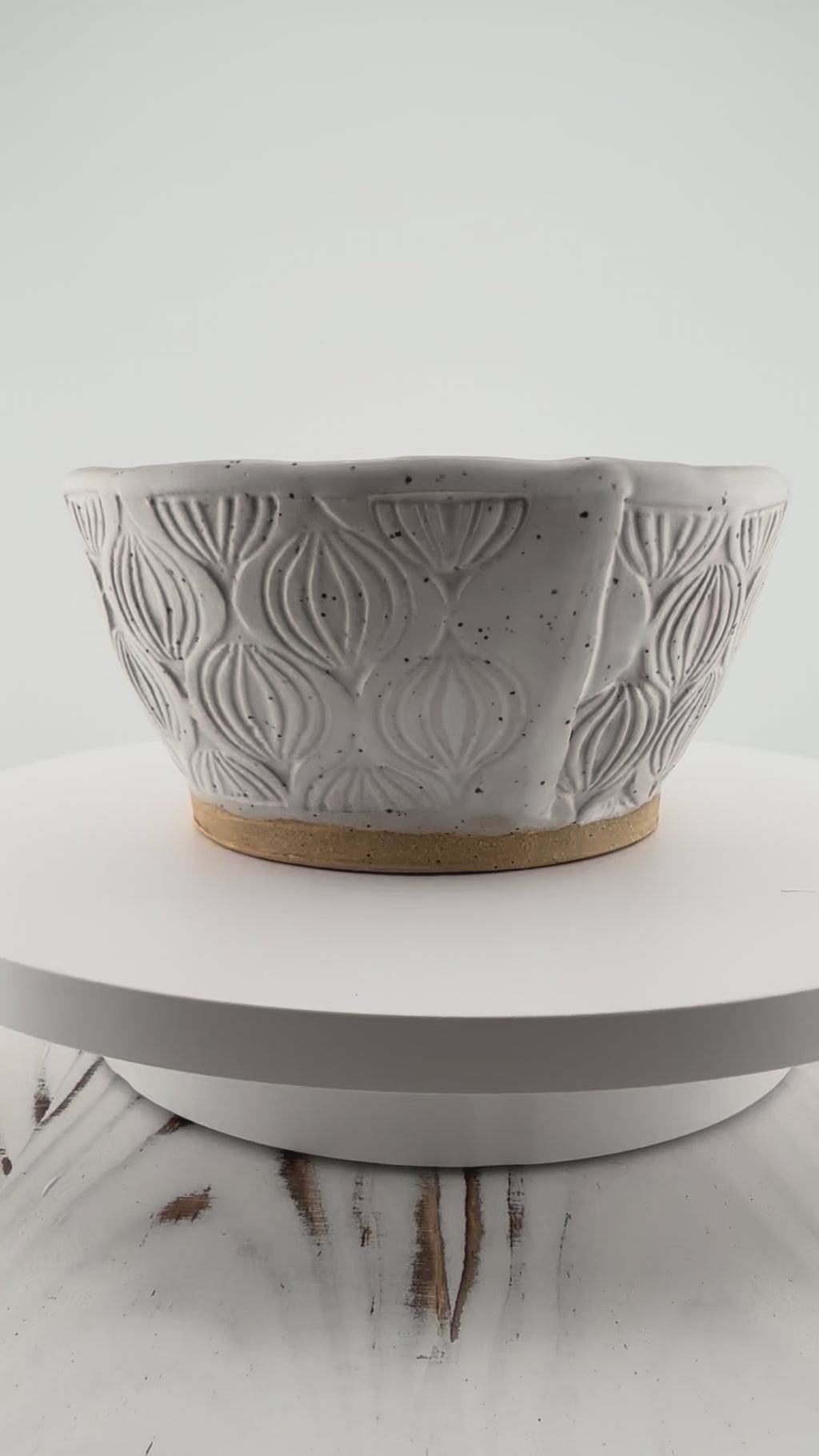 White Ogee Oatmeal Bowl