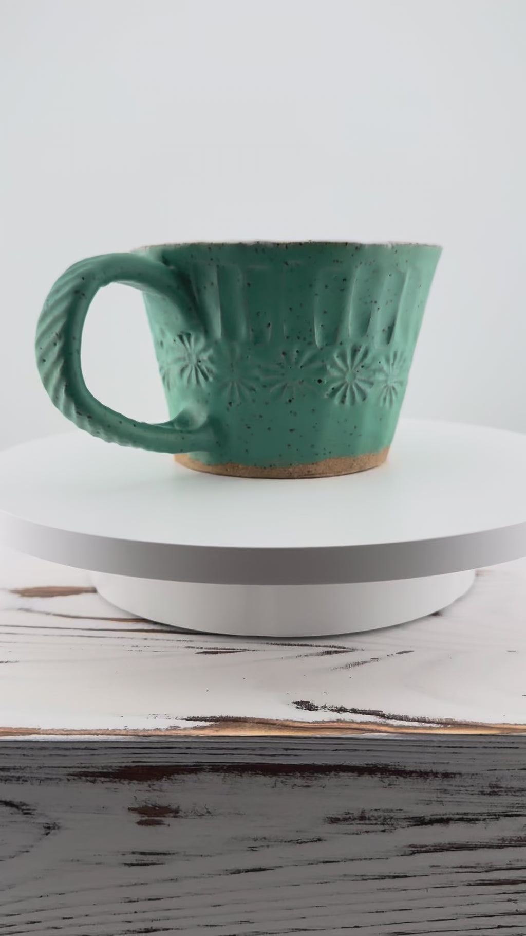 Jade Daisy Mug